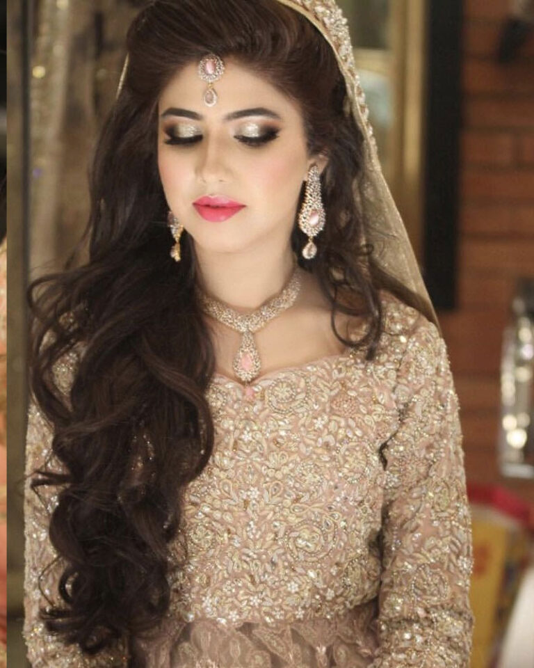 New Pakistani Bridal Hairstyles For Wedding 2023 - Dulhan Hairstyles